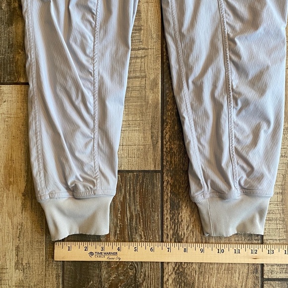 Lululemon Dance Studio Mid-Rise Jogger
Full Length - Picture 13 of 15